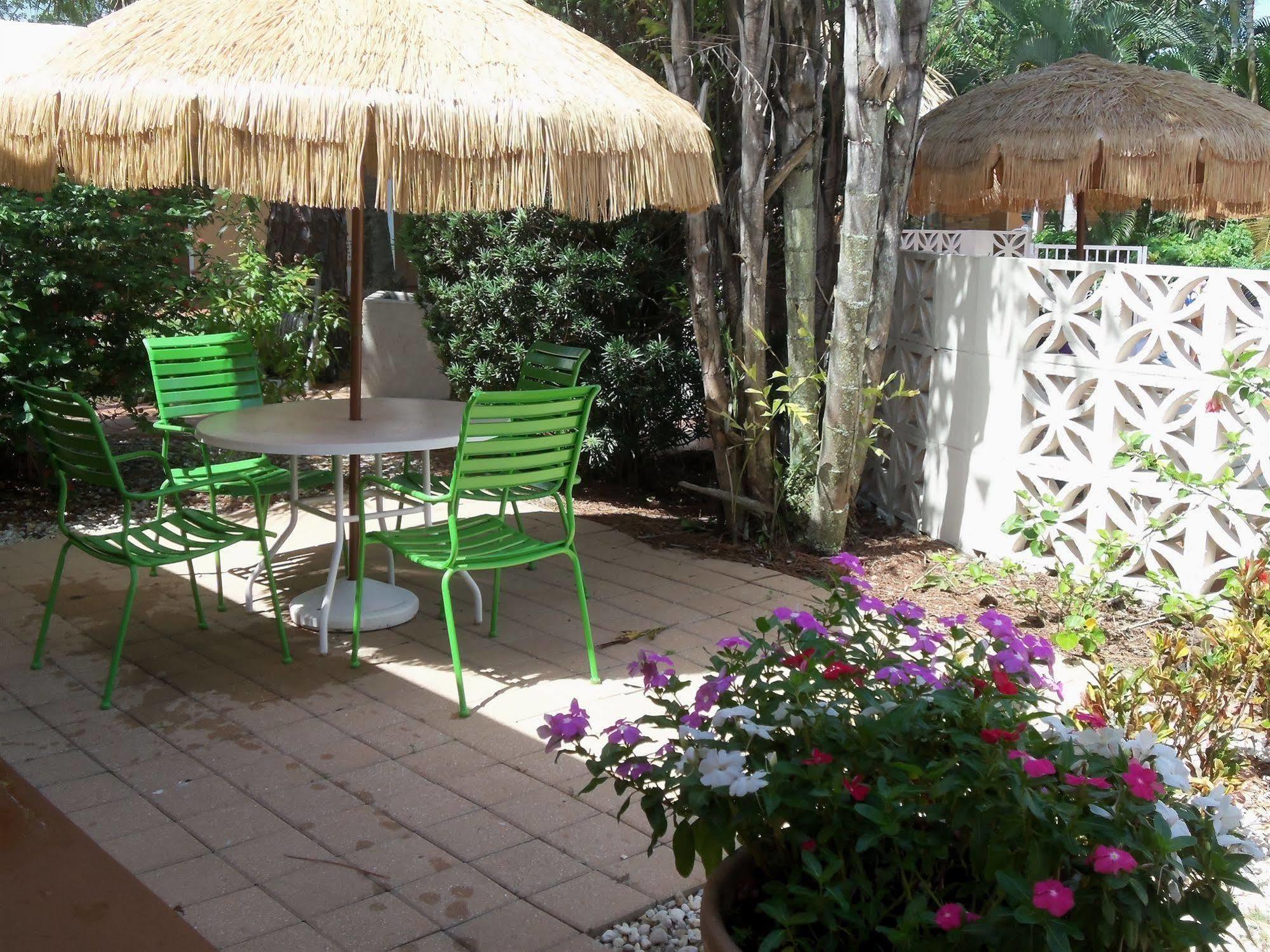 The Fairways Inn Of Napoli Bagian luar foto