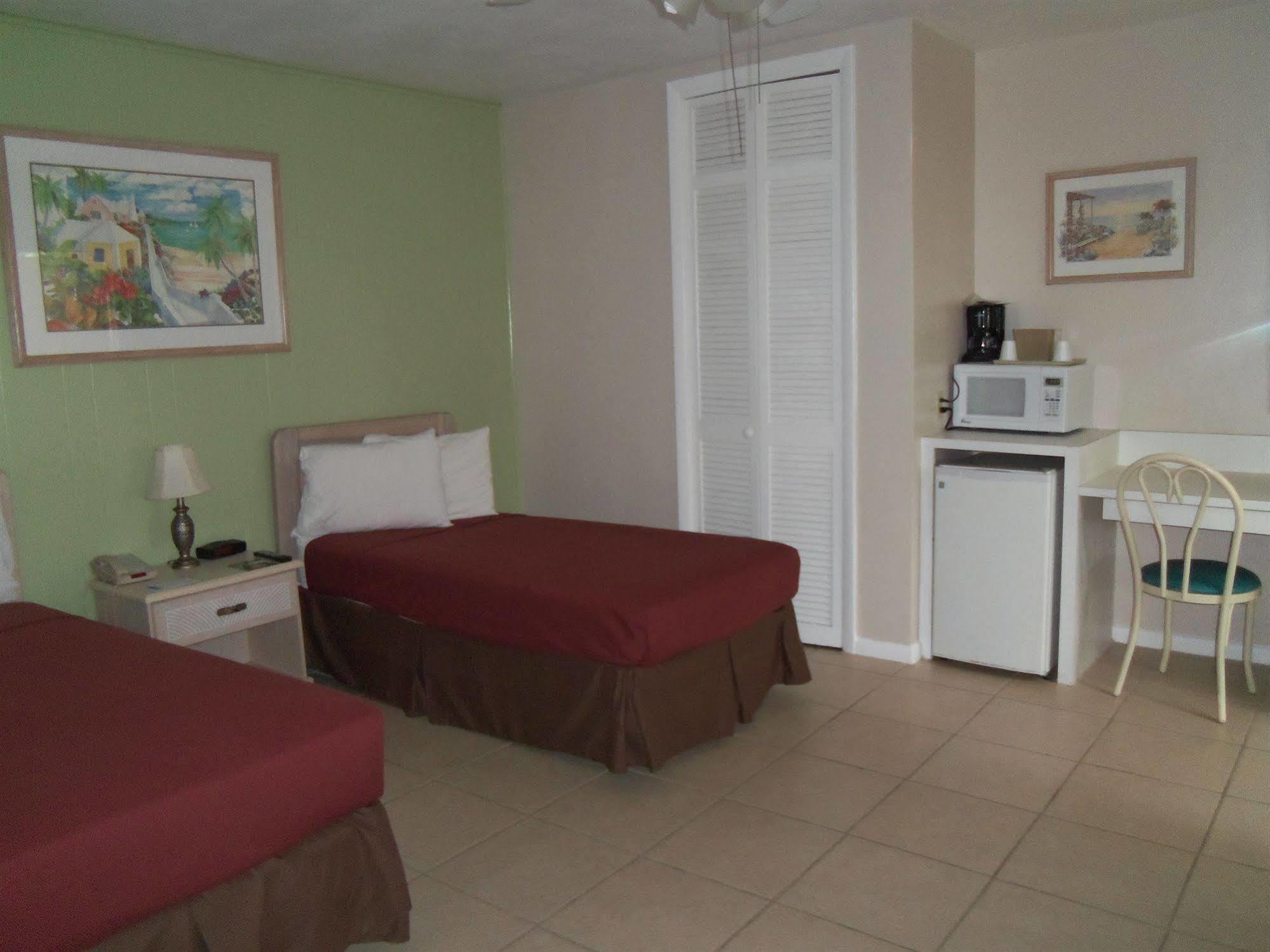 The Fairways Inn Of Napoli Bagian luar foto